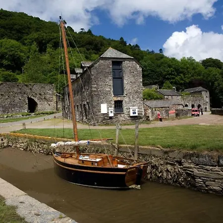 Luxury Spacious With River Views *