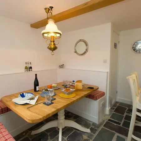Holiday home Luxury Spacious With River Views Calstock