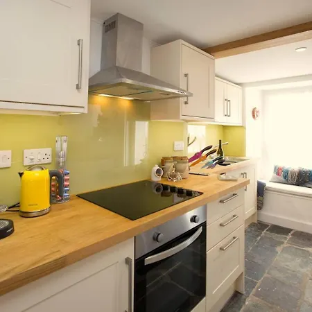 Holiday home Luxury Spacious With River Views